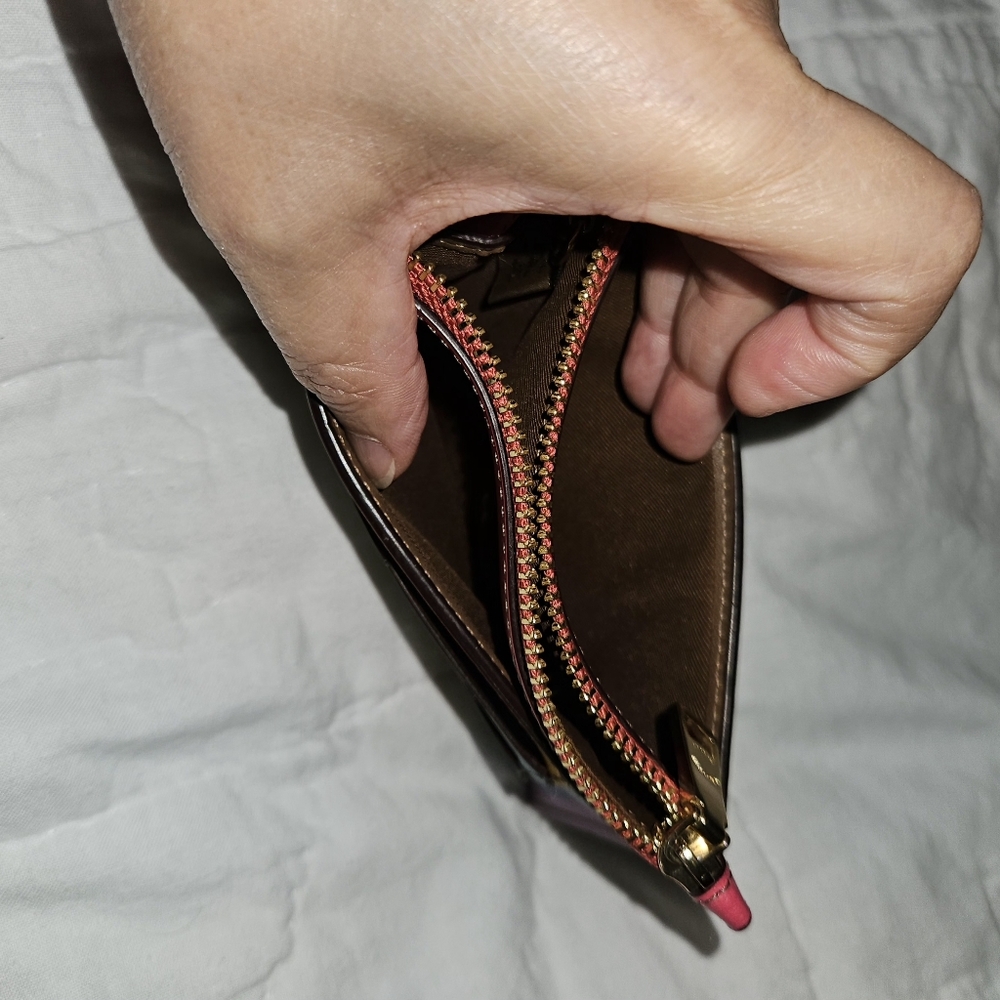 Coach Women's Colorful Credit Card Holder with Keychain ID Wallet Change Purse. - Picture 7 of 7